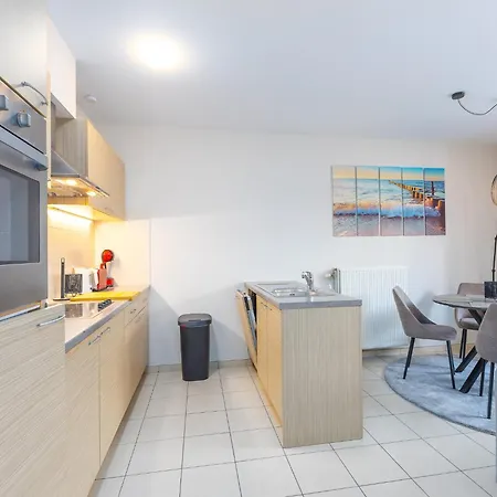 One-Bedroom Apartment By The Sea * Ostende